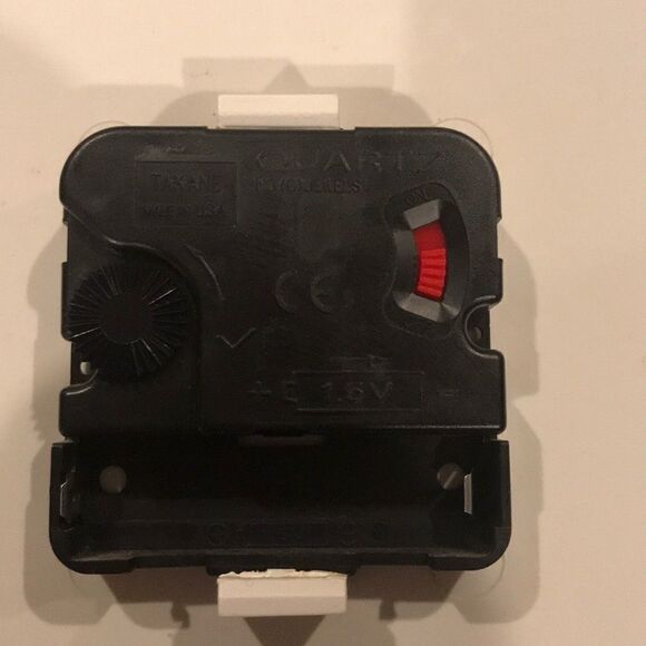 🔹Clock & Decals Vehicle Decor Set - Picture 4 of 7